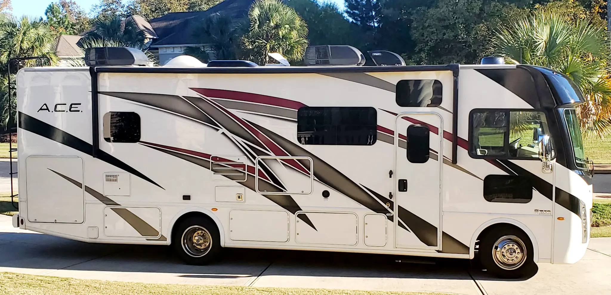 2021 Thor ACE Class A motorhome exterior side view